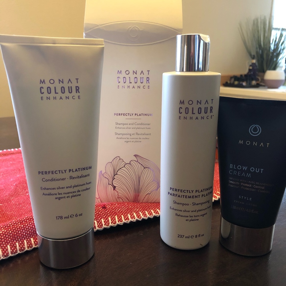 Monat Perfectly Platinum Shampoo and Conditioner